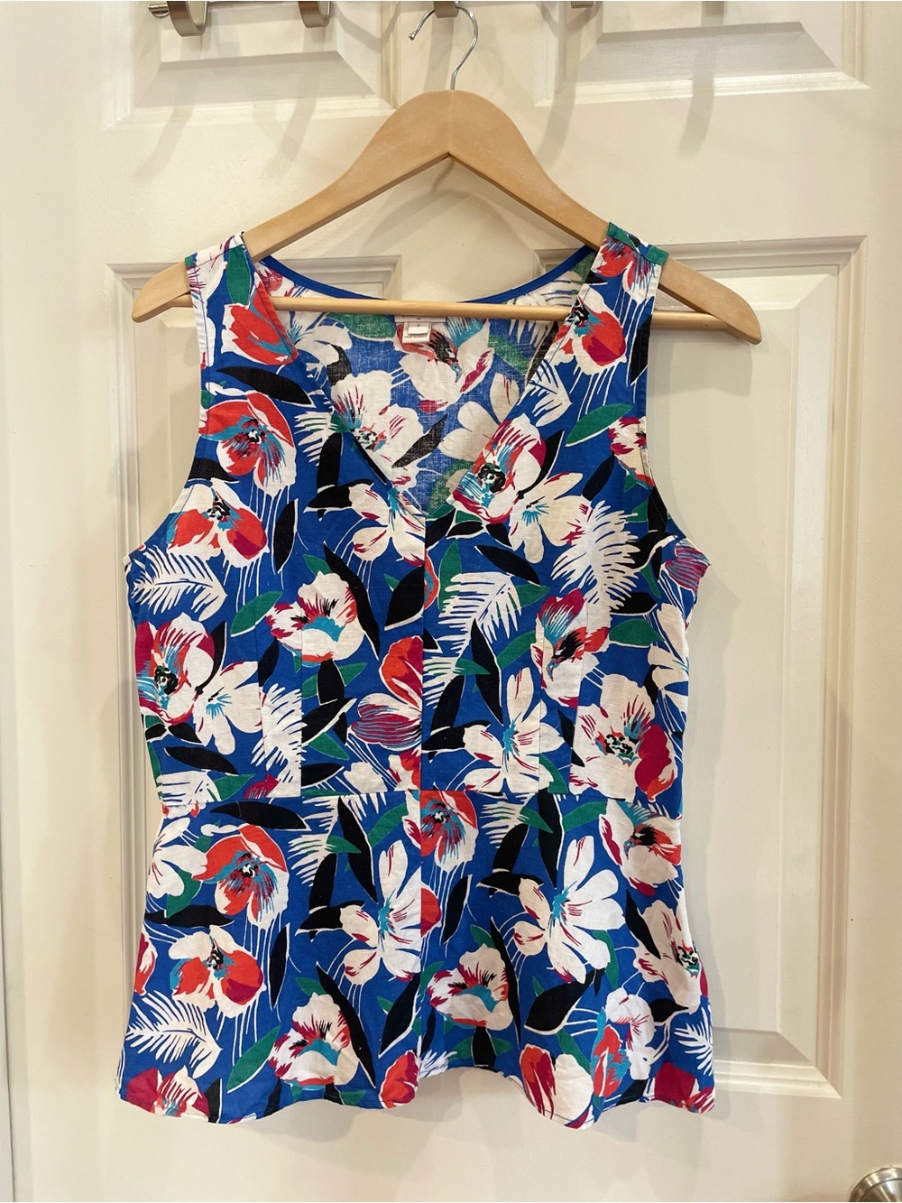 Linen/Cotton Blend Floral Tank